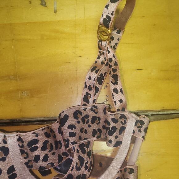 Victoria's Secret Animal Print Strappy Bodysuit - Picture 5 of 9